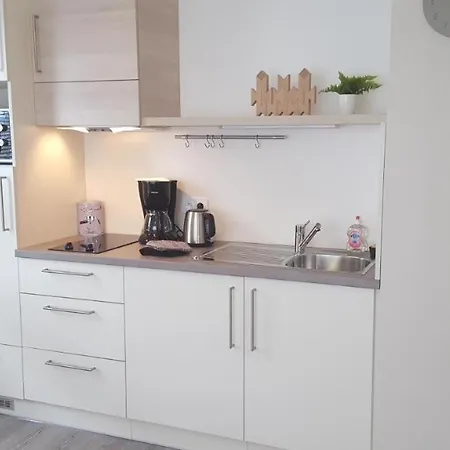 Aparthotel Résidence Séniors Domitys Les Hautes Feuilles Reims