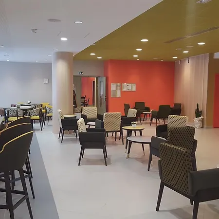 Résidence Séniors Domitys Les Hautes Feuilles 4* Reims