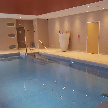 Seniors Domitys Les Hautes Feuilles Apartmanhotel 4*